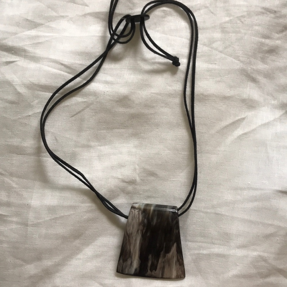 Horned necklace